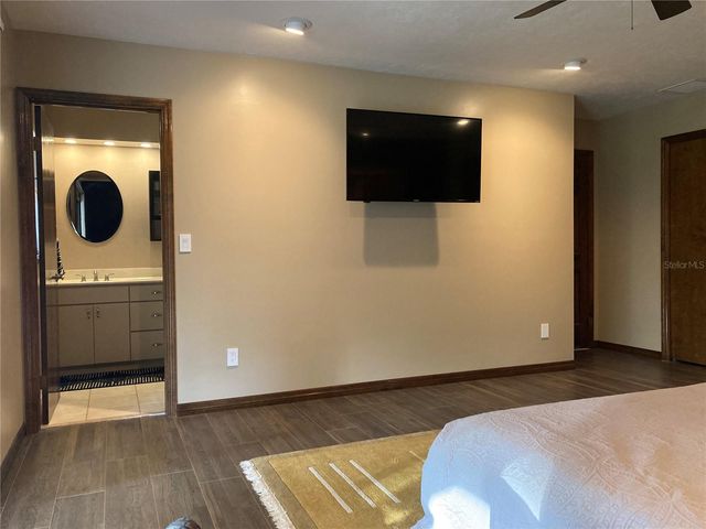 6800 SW 18TH TERRACE ROAD, Ocala, FL 34476