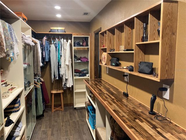 6800 SW 18TH TERRACE ROAD, Ocala, FL 34476