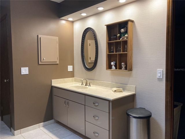 6800 SW 18TH TERRACE ROAD, Ocala, FL 34476