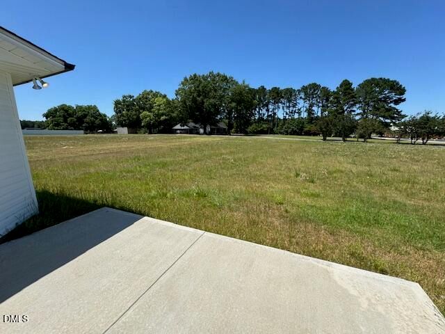 22 Longford Drive, Selma, NC 27576