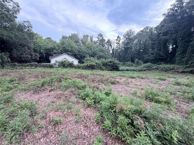 879 S Hairston Road S, Stone Mountain, GA 30088