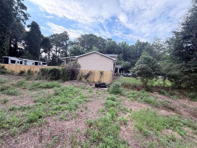 879 S Hairston Road S, Stone Mountain, GA 30088
