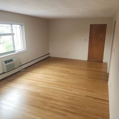 48 Charlesbank Way A, Waltham, MA 02453