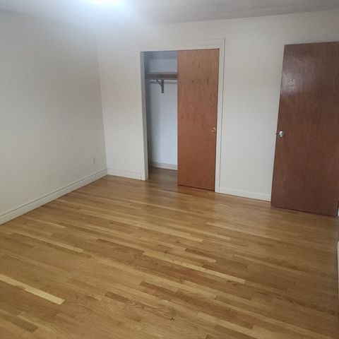 48 Charlesbank Way A, Waltham, MA 02453