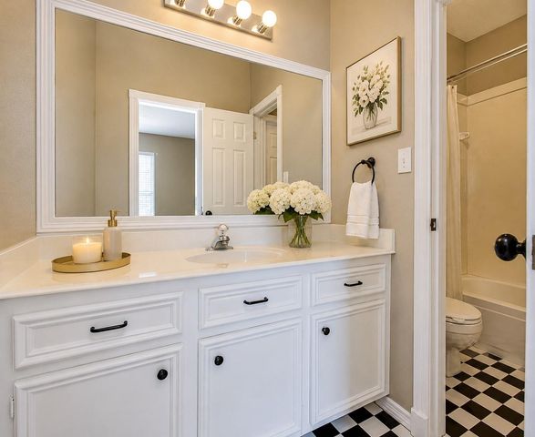 14142 Champion Village Drive, Houston, TX 77069