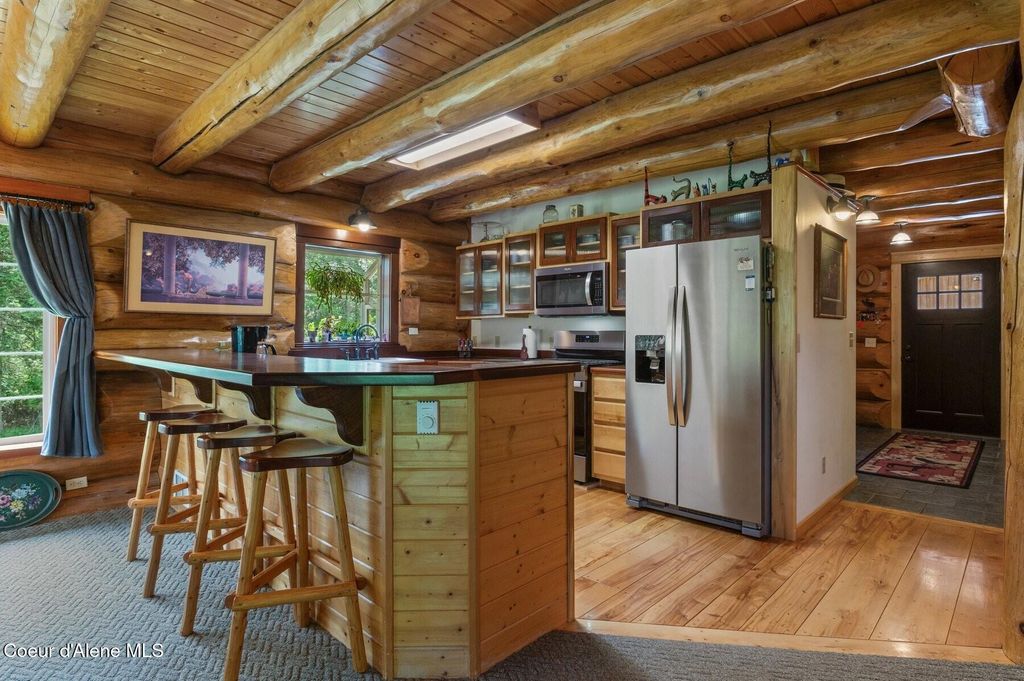 1198 Mountain View Dr, Sandpoint, ID 83864 photo 13