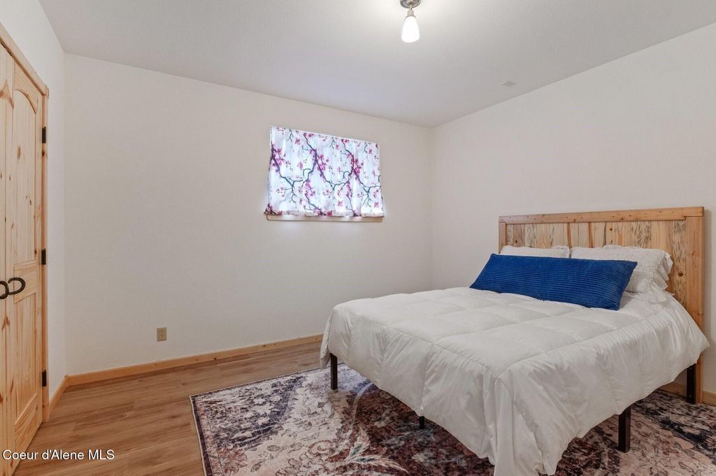 1198 Mountain View Dr, Sandpoint, ID 83864 photo 46