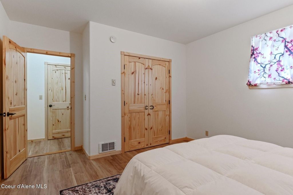 1198 Mountain View Dr, Sandpoint, ID 83864 photo 48