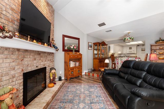 1705 NE 38TH AVENUE, Ocala, FL 34470