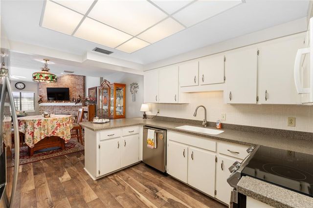 1705 NE 38TH AVENUE, Ocala, FL 34470