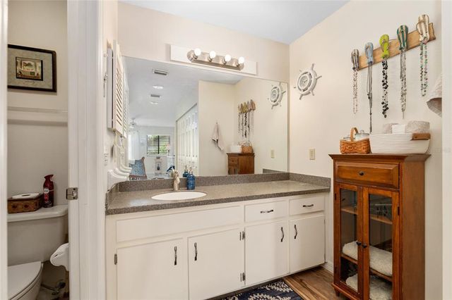 1705 NE 38TH AVENUE, Ocala, FL 34470