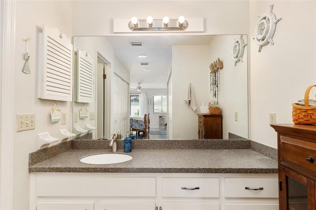 1705 NE 38TH AVENUE, Ocala, FL 34470