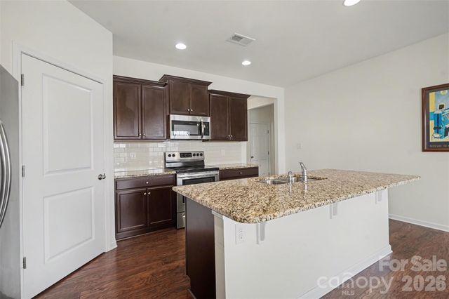 1212 Kent Downs Avenue SW, Concord, NC 28027