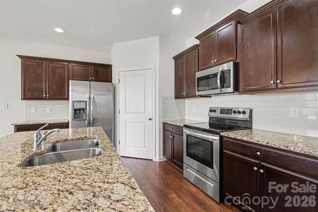 1212 Kent Downs Avenue SW, Concord, NC 28027