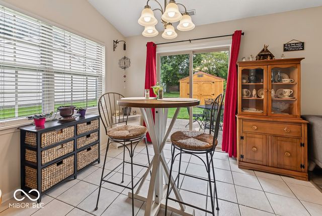 35 Morningside Court, Whiteland, IN 46184