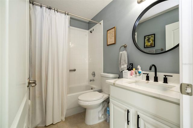 3043 CHAVEZ AVENUE, Clermont, FL 34715