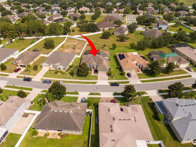 3043 CHAVEZ AVENUE, Clermont, FL 34715