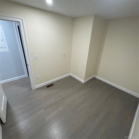 517 Monroe Boulevard 2, Long Beach, NY 11561