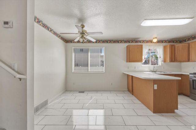 1421 W 50 S, Lehi, UT 84043