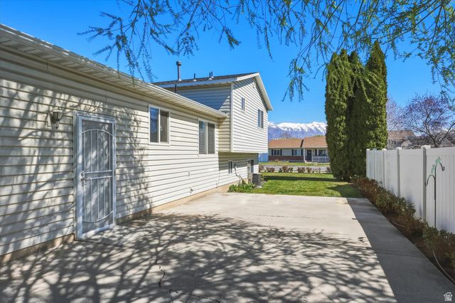 1421 W 50 S, Lehi, UT 84043