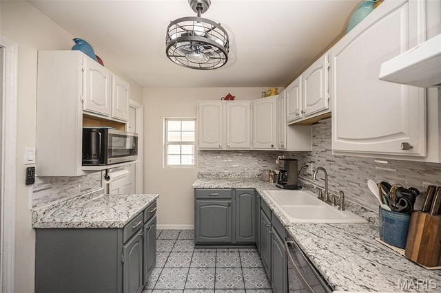 9305 Cloverhurst Drive, Affton, MO 63123