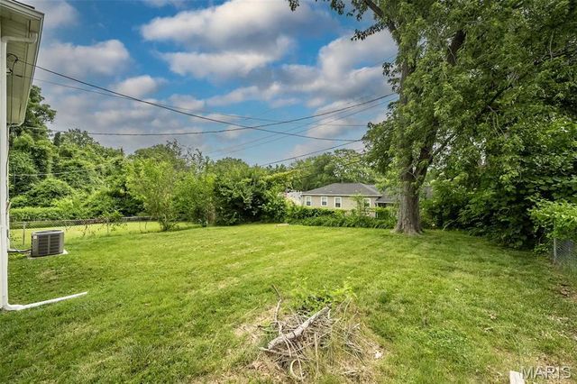 9305 Cloverhurst Drive, Affton, MO 63123