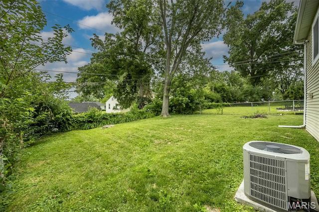 9305 Cloverhurst Drive, Affton, MO 63123