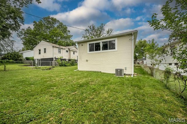 9305 Cloverhurst Drive, Affton, MO 63123