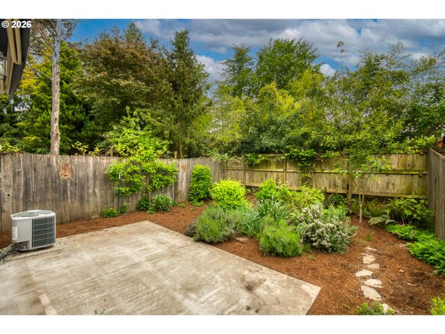 6842 N SEDRO St, Portland, OR 97203