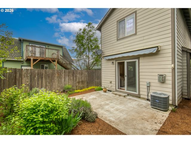6842 N SEDRO St, Portland, OR 97203