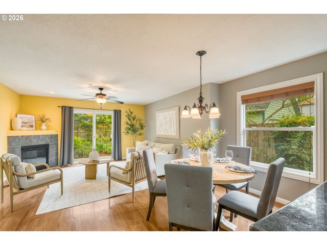 6842 N SEDRO St, Portland, OR 97203