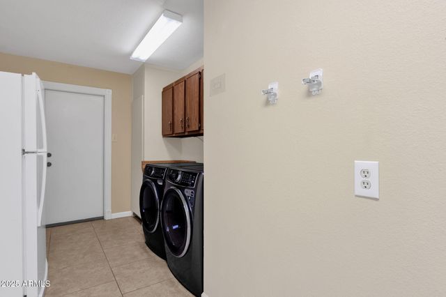 1704 E BELL DE MAR Drive, Tempe, AZ 85283