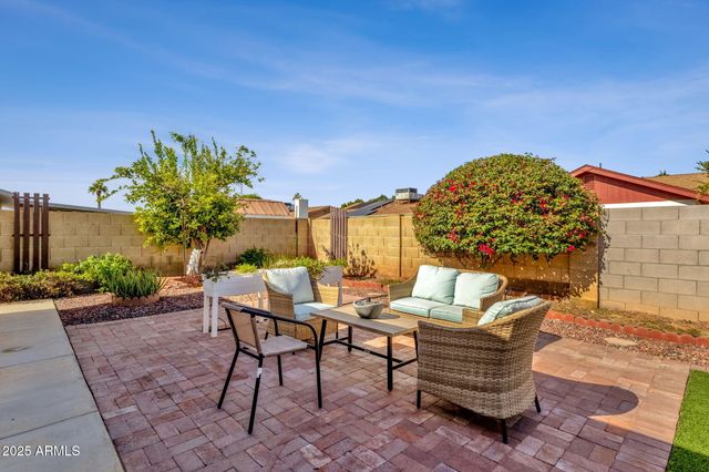 1704 E BELL DE MAR Drive, Tempe, AZ 85283