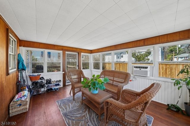 55 Sunnyside Rd, West Orange Twp., NJ 07052