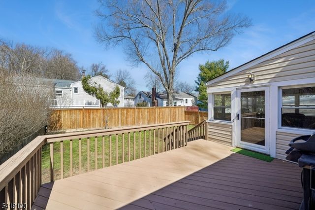 55 Sunnyside Rd, West Orange Twp., NJ 07052