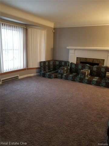 7343 GRANDMONT Avenue, Detroit, MI 48228