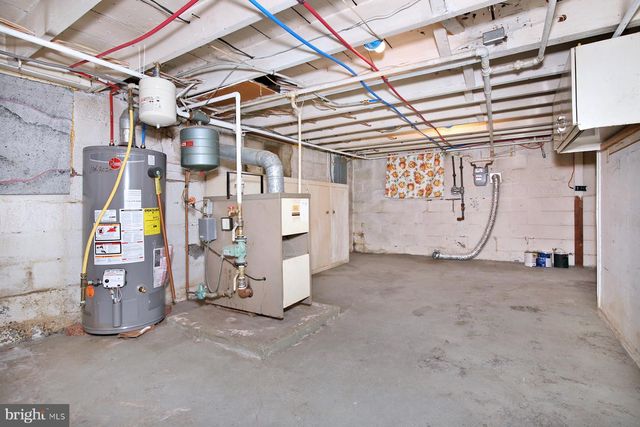 1127 WILLOW ST, Lebanon, PA 17046