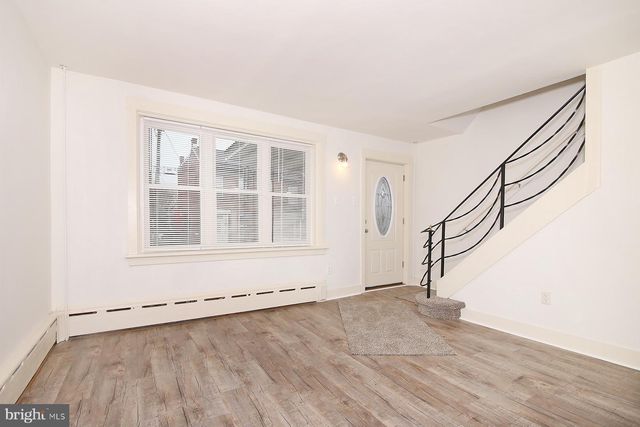 1127 WILLOW ST, Lebanon, PA 17046