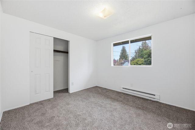 4713 N Island Drive, Bonney Lake, WA 98391