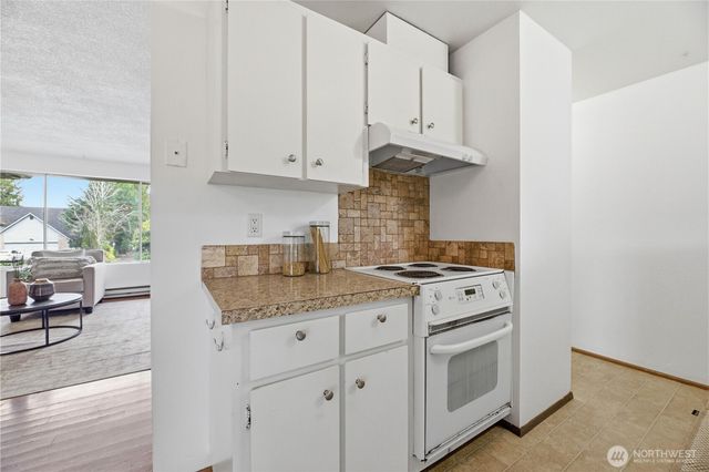 4713 N Island Drive, Bonney Lake, WA 98391