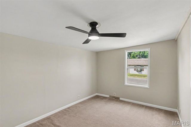 417 Young Avenue, Dupo, IL 62239