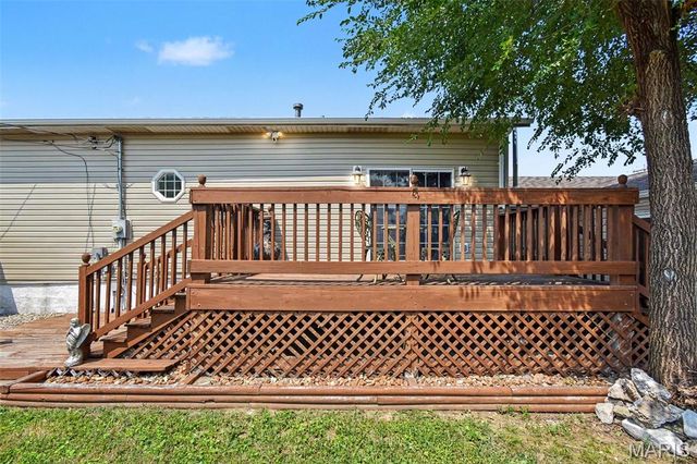 417 Young Avenue, Dupo, IL 62239