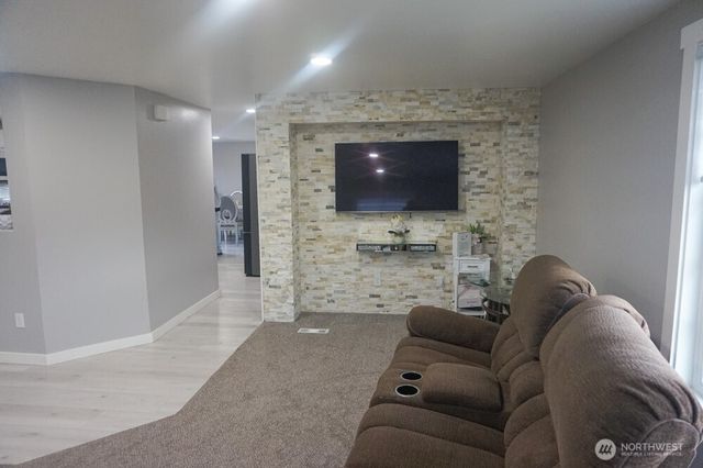 35 W Hampton Road, Hatton, WA 99344