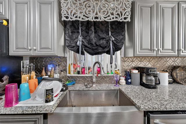 1740 CHERRY LANE, Lakeland, FL 33811