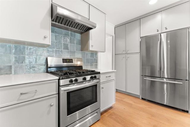 512 Orchard Drive, Lake Charles, LA 70605