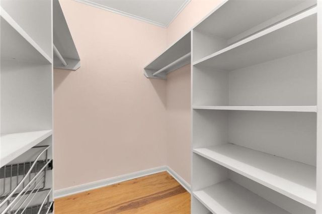 512 Orchard Drive, Lake Charles, LA 70605