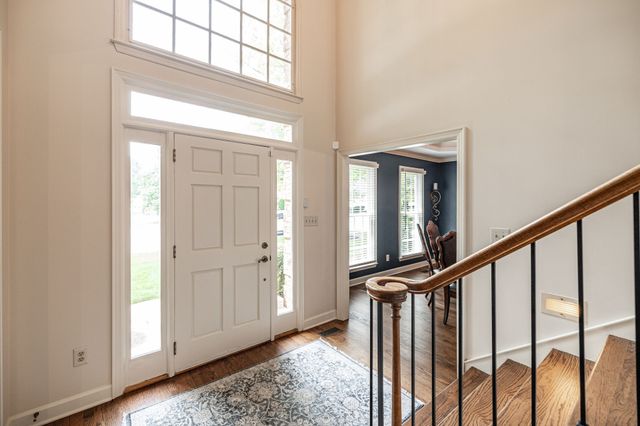 208 Pecan Ct, Gallatin, TN 37066