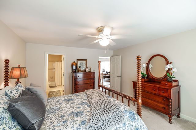 208 Pecan Ct, Gallatin, TN 37066