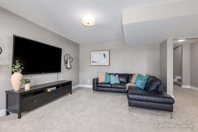 8990 Old Brower Road SW, Byron Center, MI 49315
