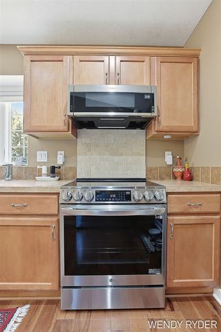 245 E Timberlake Drive, Holland, MI 49424